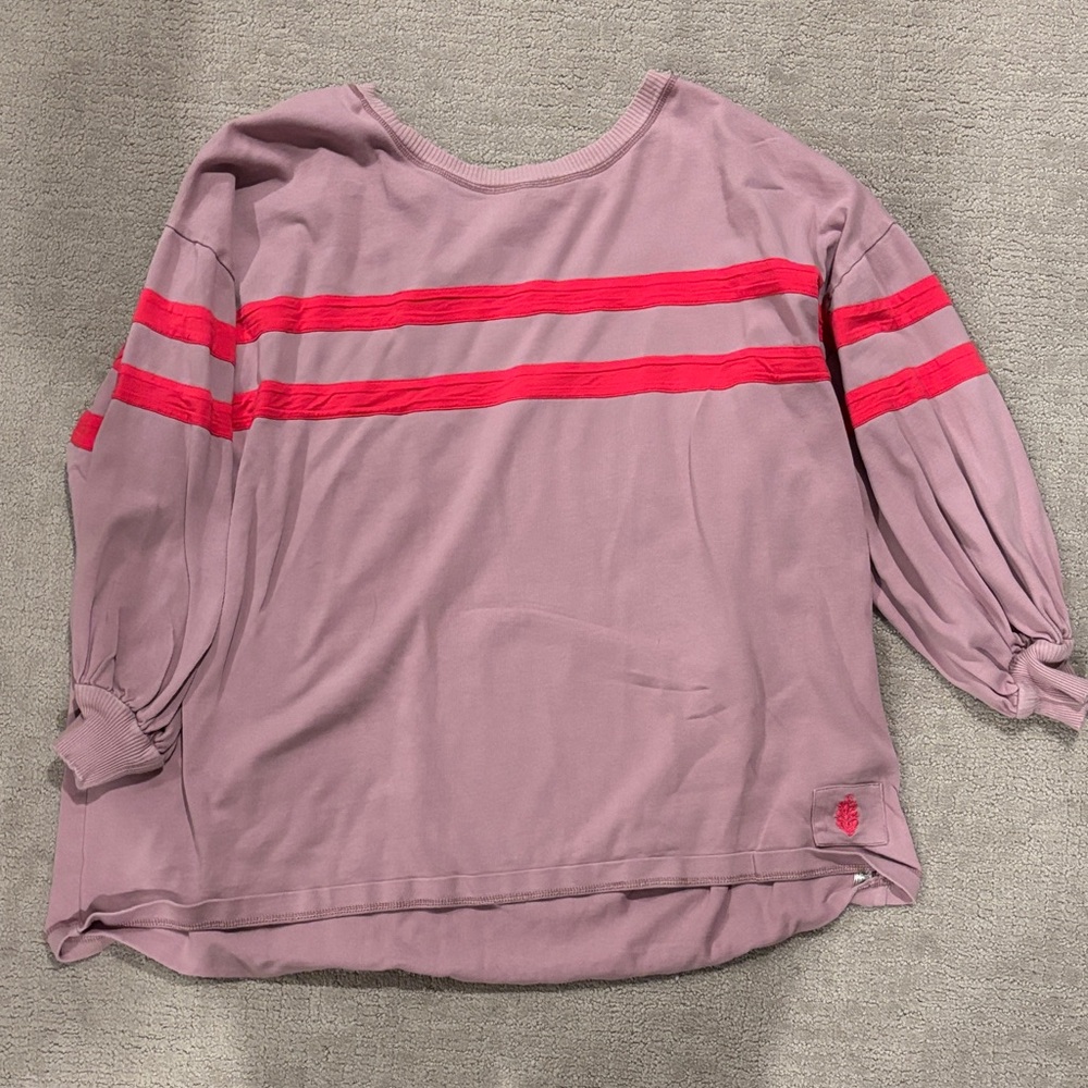 Free People Longsleeve tee